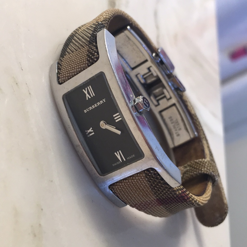 Burberry Plaid Heritage Nova Check Watch
